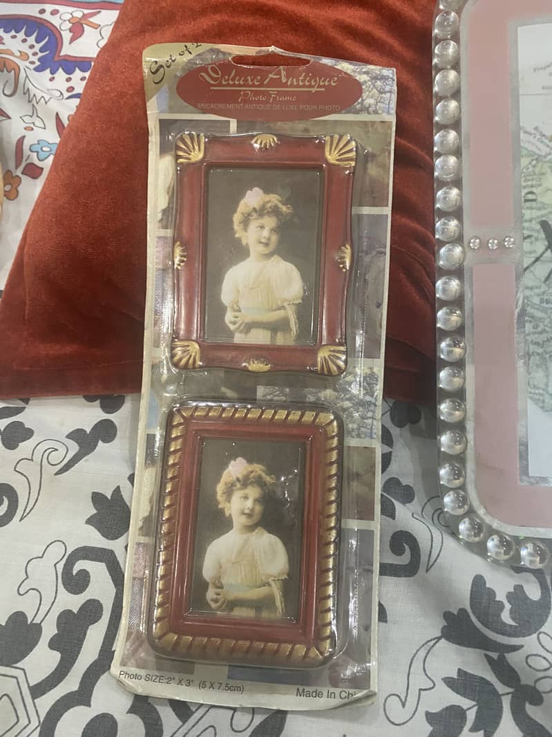 Picture frames 1