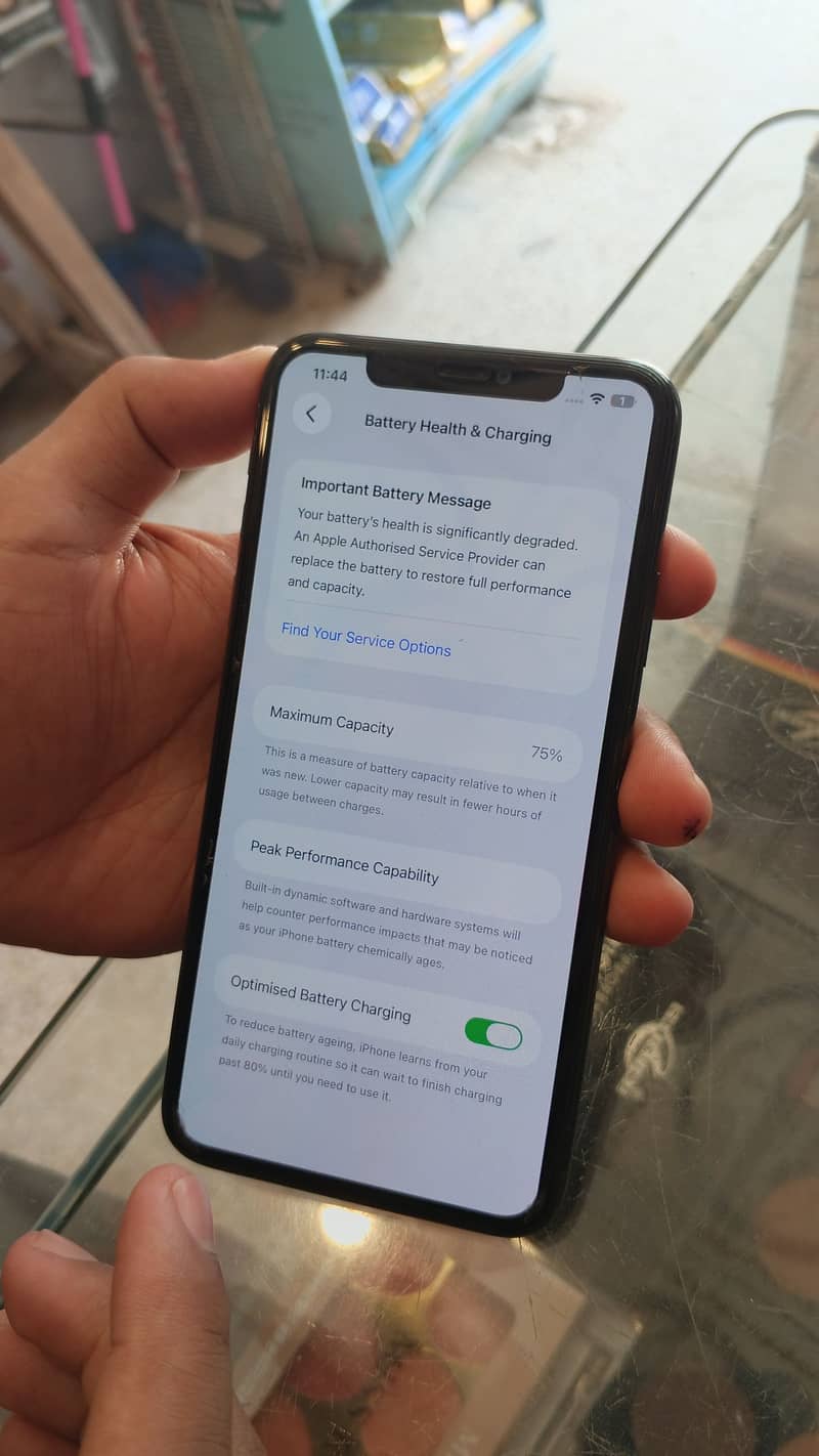 iPhone 11 Pro Max 3