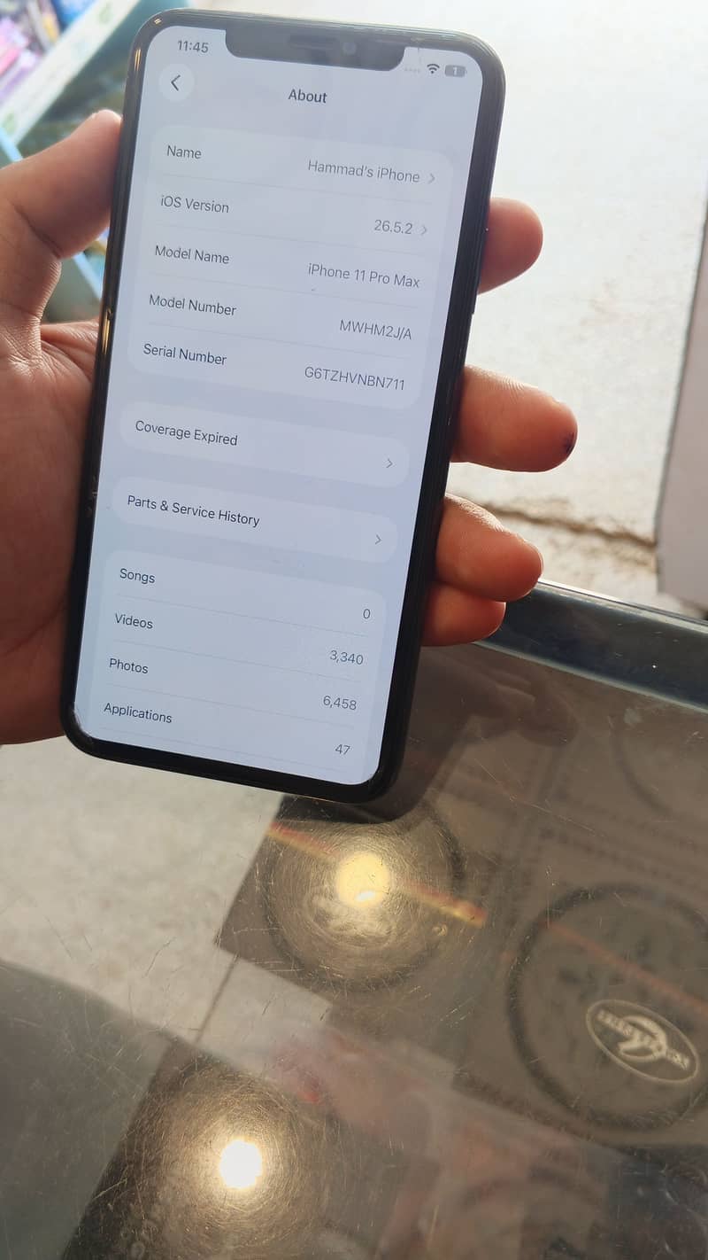 iPhone 11 Pro Max 4