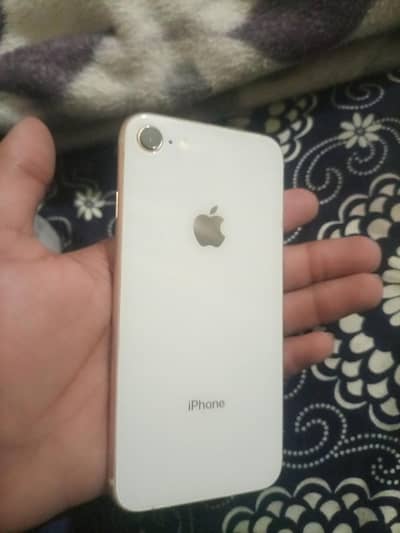 Apple iPhone 8