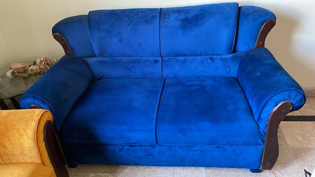 Sofa set 0