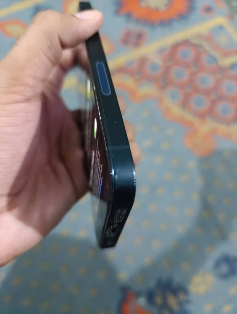 Apple iPhone 14 0