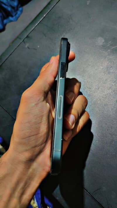 Apple iPhone 15Jv