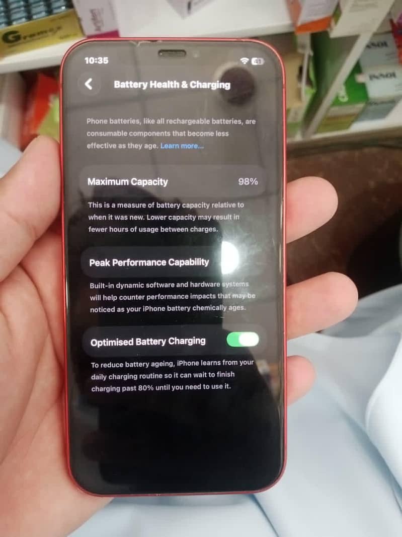 Apple iPhone 12 4