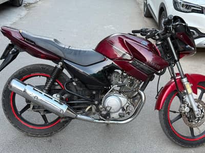 Yamaha ybr 125