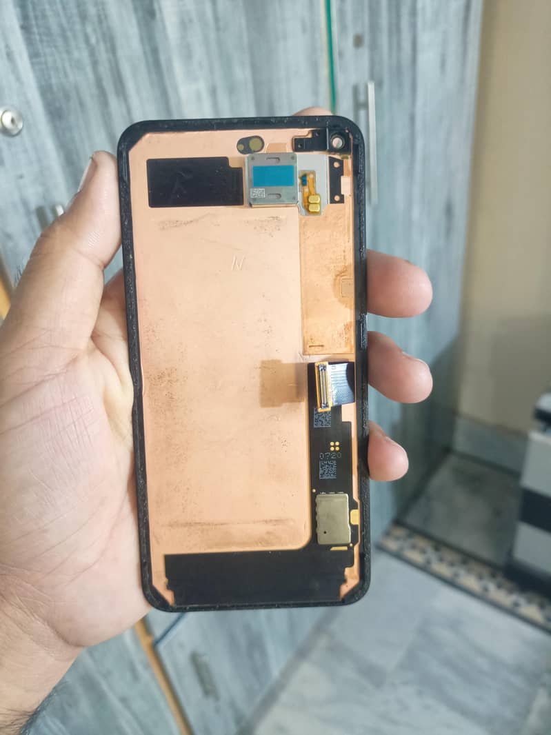 Google Pixel 5 2