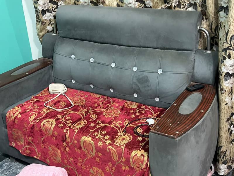 grey sofa 3