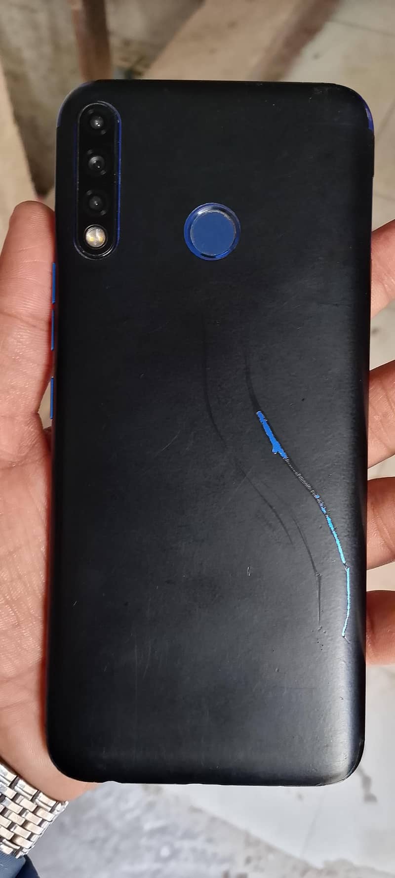 Tecno Spark 4 0
