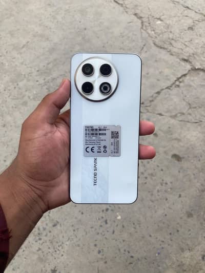 Tecno SPARK 30 Pro