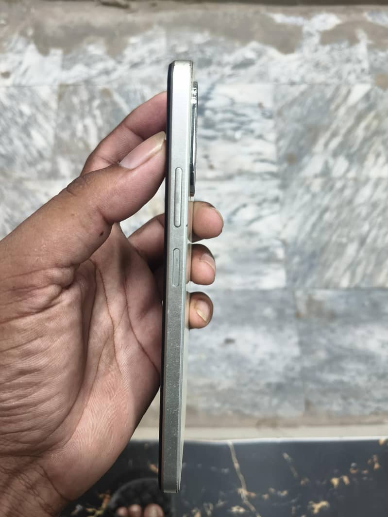 OPPO A38 3