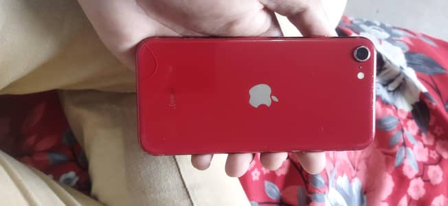 Apple iPhone SE