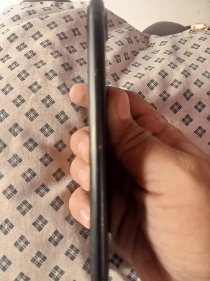 Apple iPhone 7 Plus 2