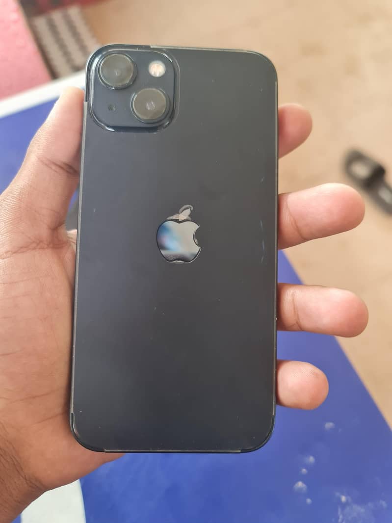 Apple iPhone 13 0