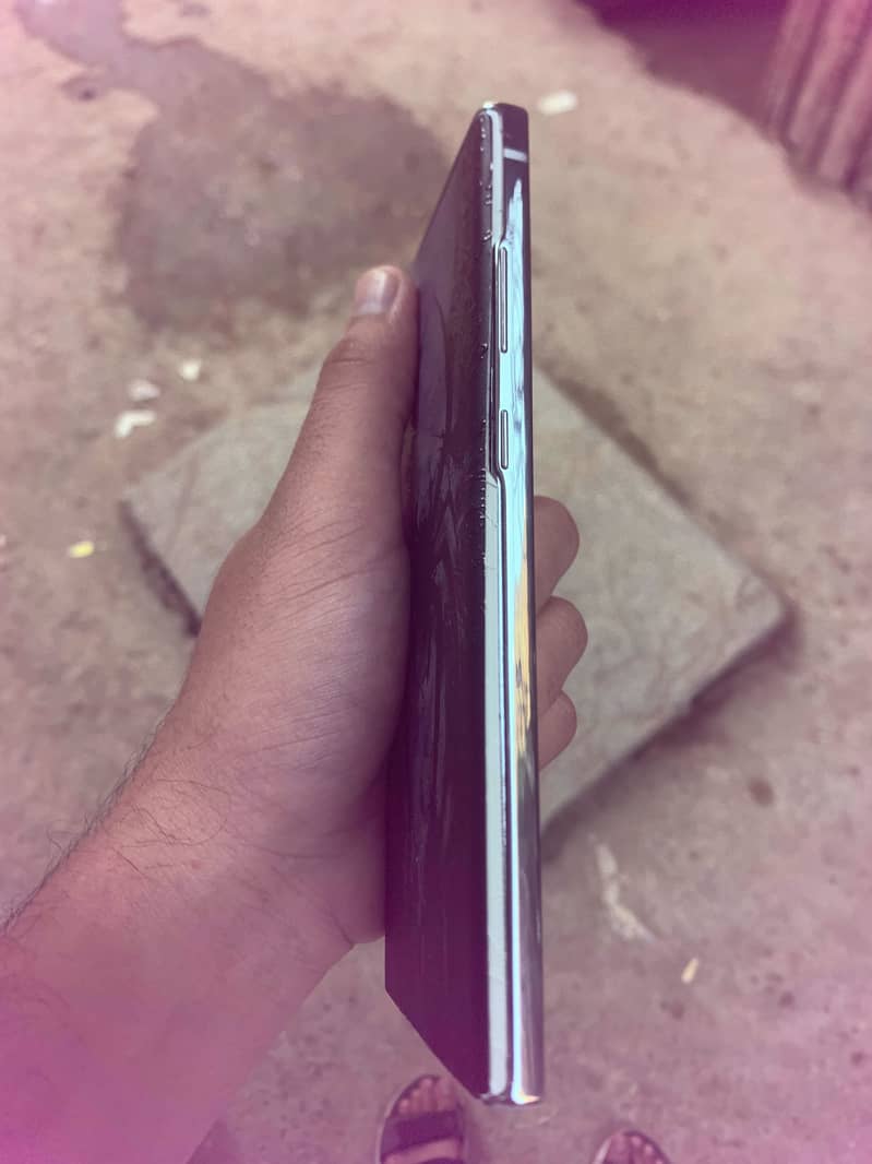Samsung Mobile Note 10 Plus 1