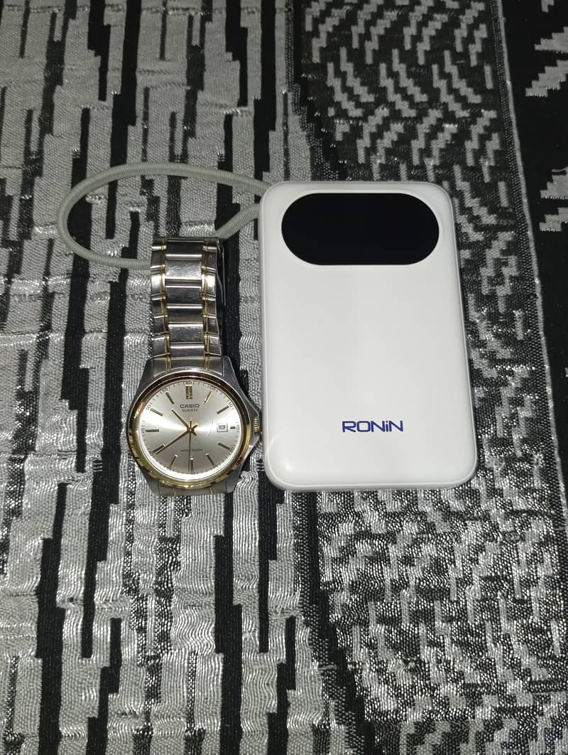 CASIO MEN WATCH 2