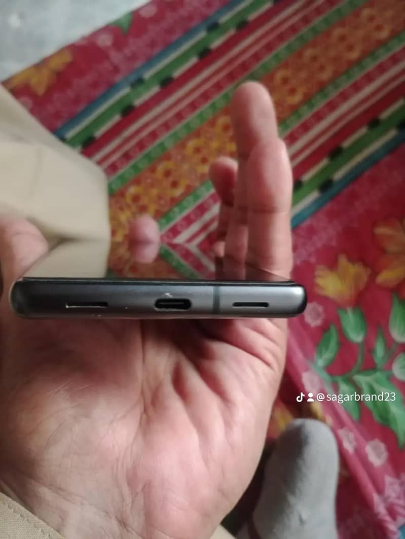 Google Pixel 7a 3
