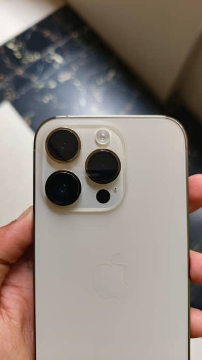 Apple iPhone 14 Pro