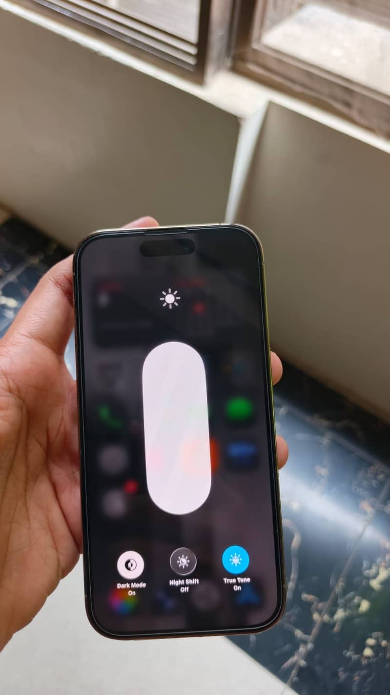Apple iPhone 14 Pro 3
