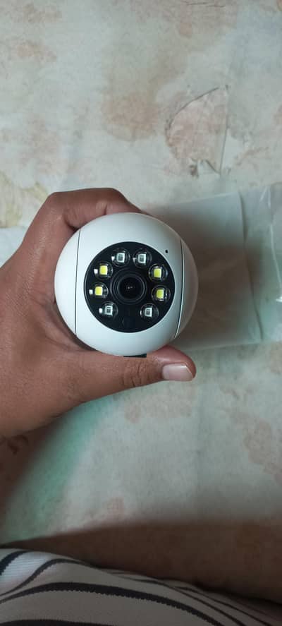 blub holder wifi camera