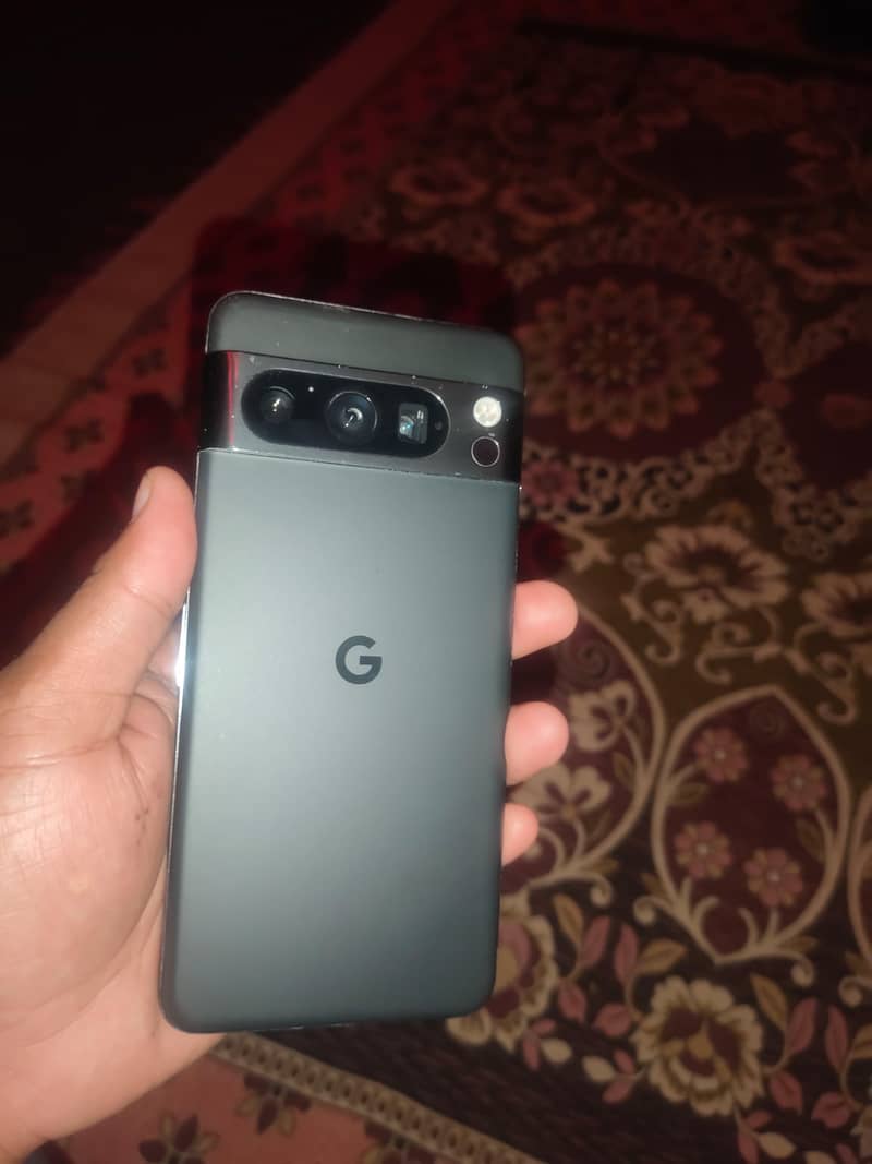 Google Pixel 8 Pro 8