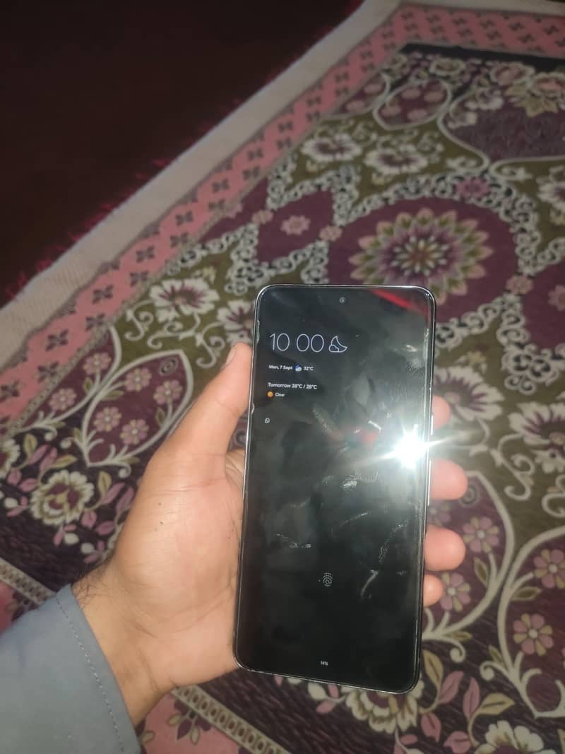 Google Pixel 8 Pro 11