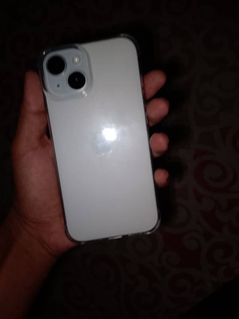 Apple iPhone 15 2