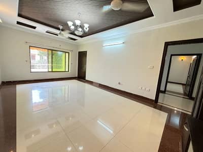 F-6 Ground Portion 3 Bedrooms With Servant Quarter Available For Rent
