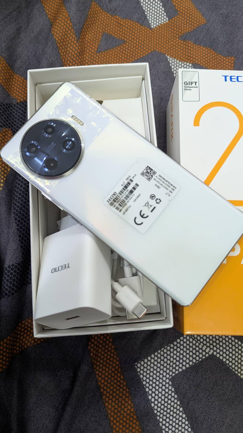 Tecno Spark 20 Pro Plus 6