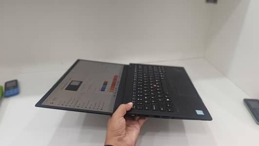 Thinkpad X1 Carbon i5 8th gen