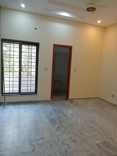 10 Marla Upper Portion Is Avaliable For Rent In LDA Avenue-1 Lahore