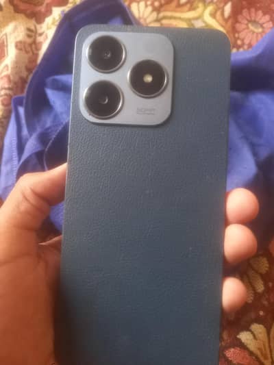 Realme C63