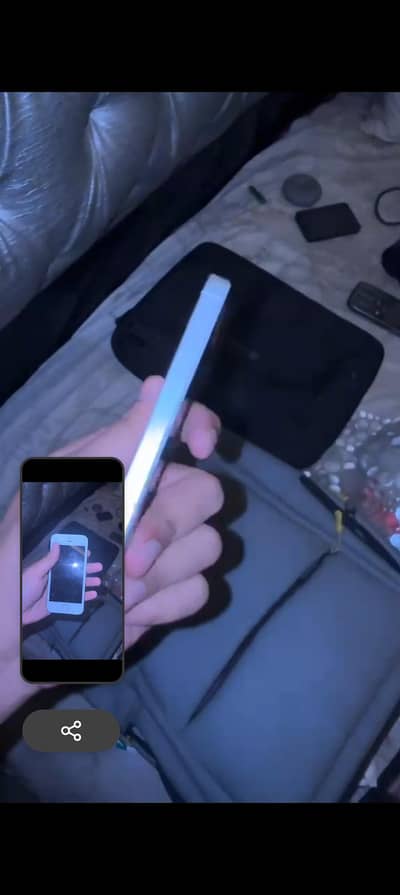 Apple iPhone SE