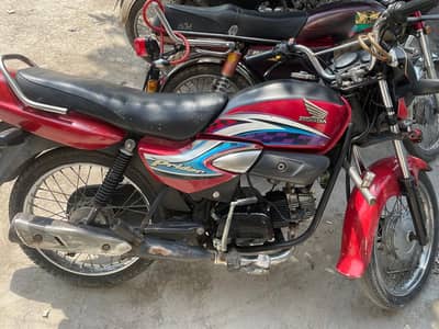 Honda Pridor 100cc 2016 Model