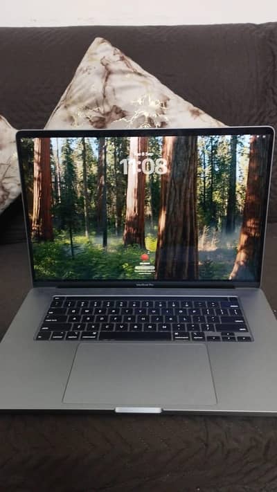 Apple MacBook Pro 2019 16” | Core i7 | 32GB RAM | 1TB SSD  Touch Bar