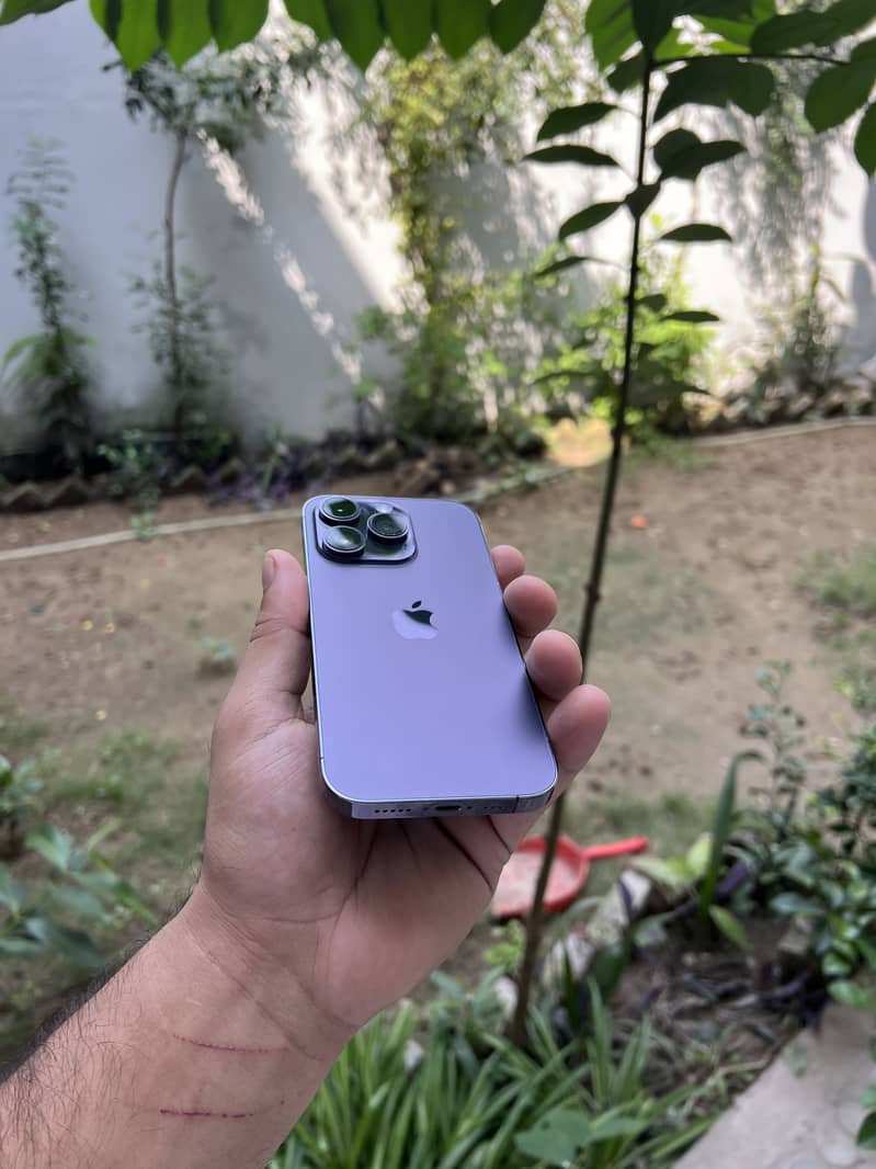 Apple iPhone 14 Pro 3