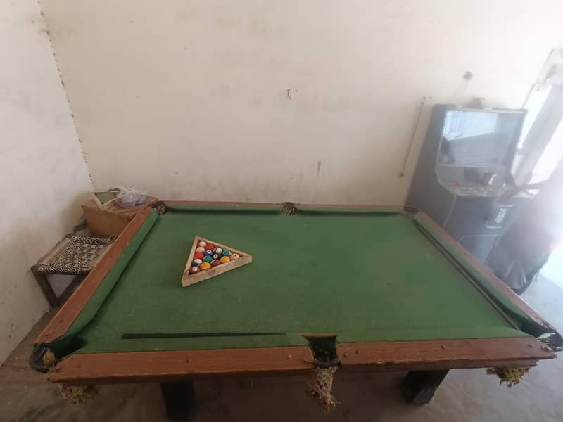 billiard table 1
