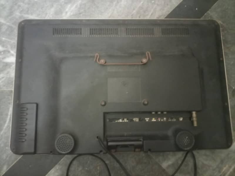 LED Monitor/TV 2