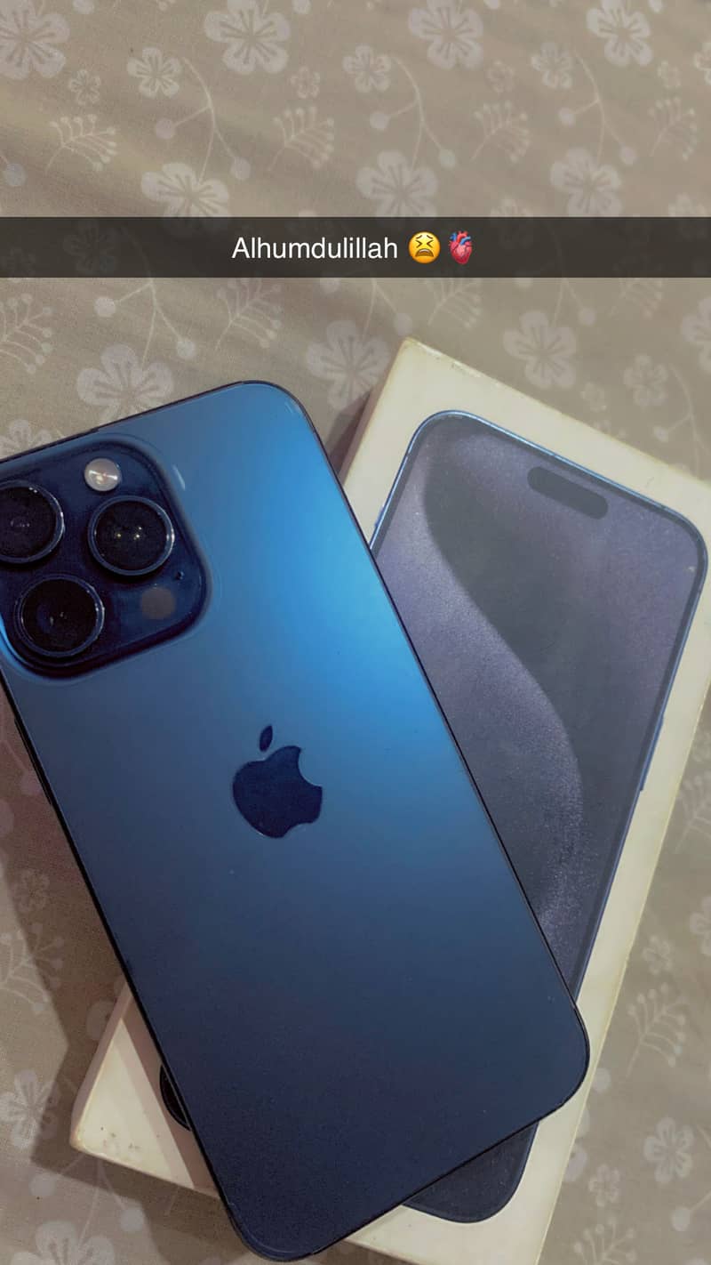 Apple iPhone 15 Pro Max 10