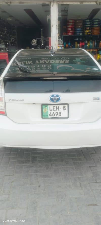 Toyota Prius 2009 s led very neet car