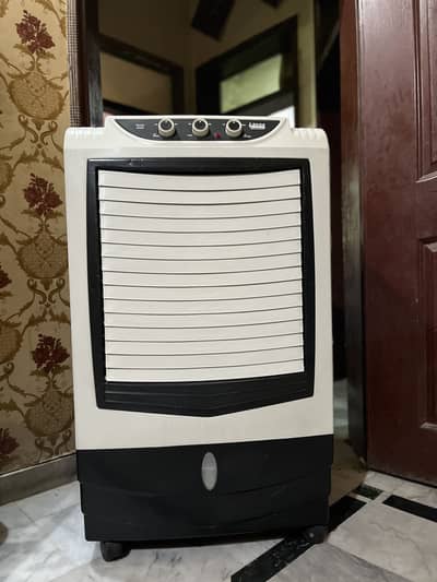 Izone Model 9000