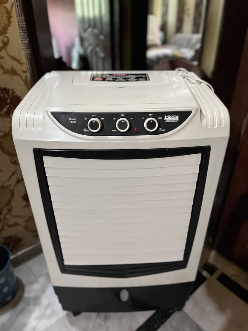 Izone Model 9000 4