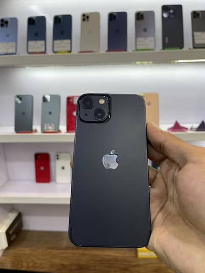 iPhone 13 (OFFER) 03275894788