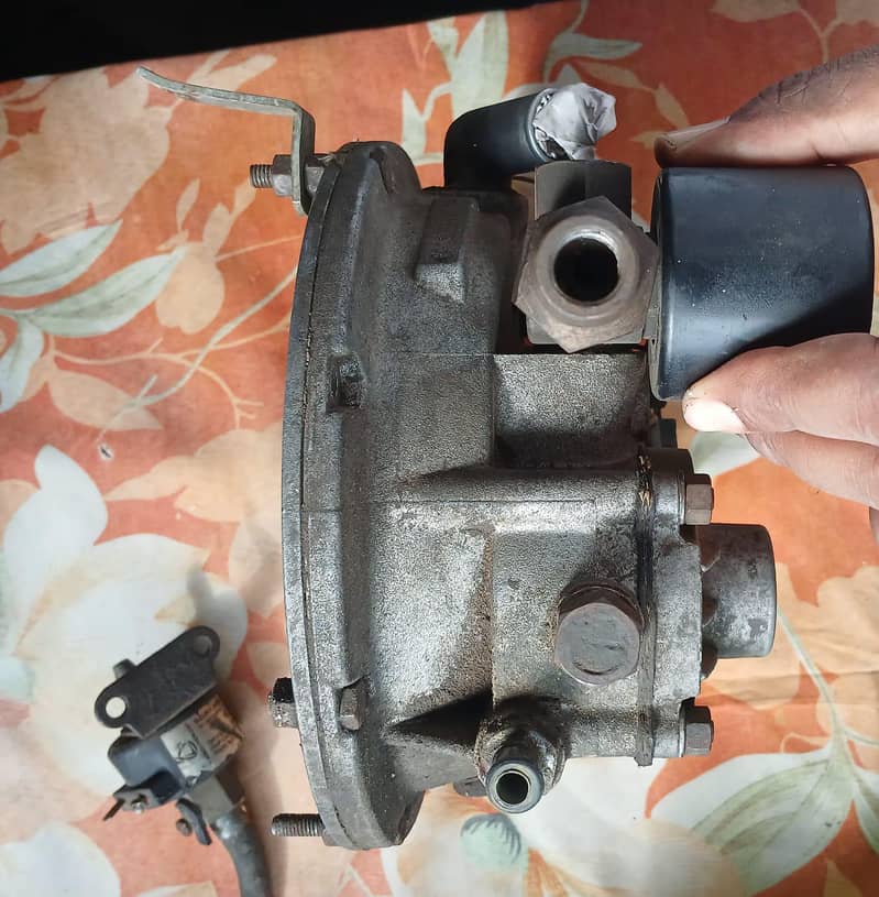 Mehran LPG kit 4