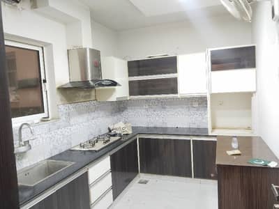 E 11 full house tile floor all factiles available ideal location