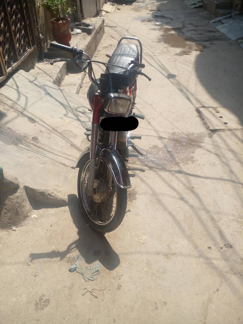 Dhoom 70cc 0