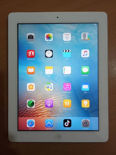 Apple iPad4 available 16gb.