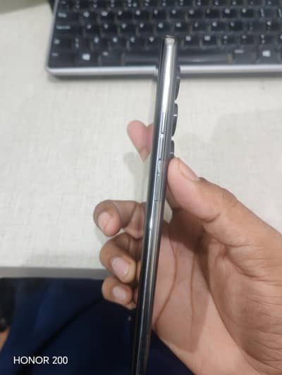 Tecno Camon 40 pro 8/256 with 9 months and 20 days warranty