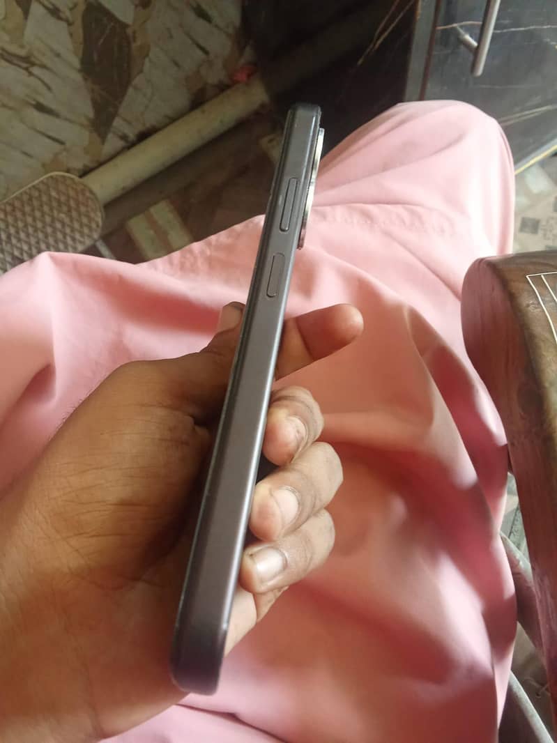 OPPO A6c 1