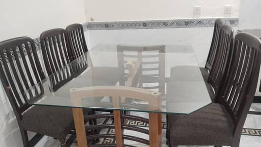 Dinning Table with 6 chairs