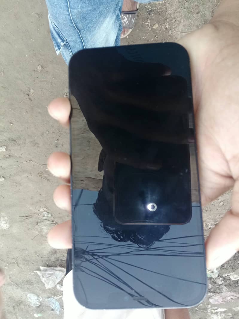 Apple iPhone 12 3
